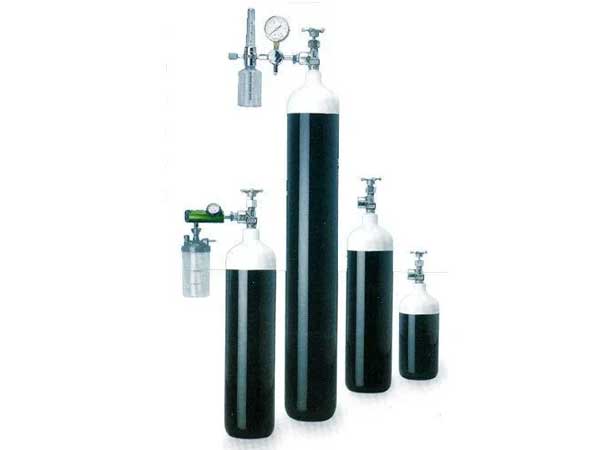 Oxygen Cylinder & Oxygen Concentrator